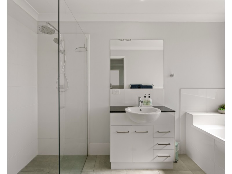 113 Blackwell Road, Westbrook QLD 4350