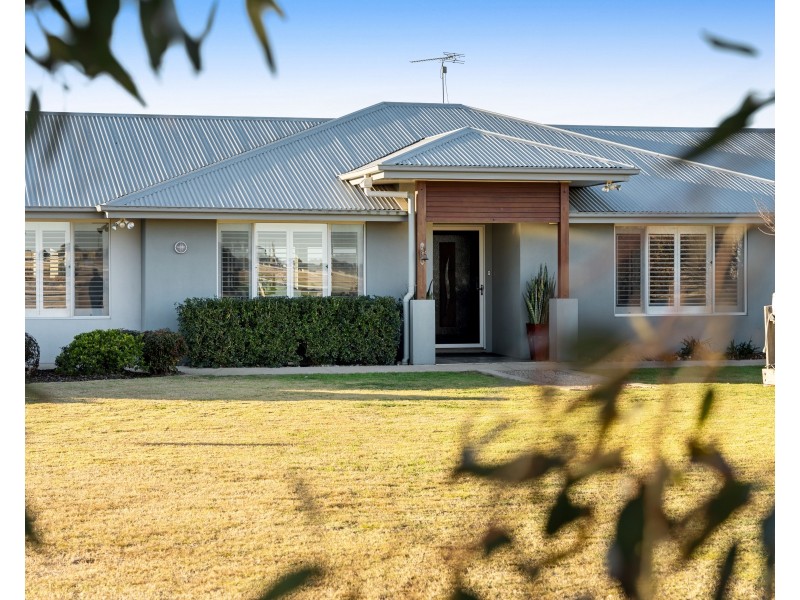 113 Blackwell Road, Westbrook QLD 4350