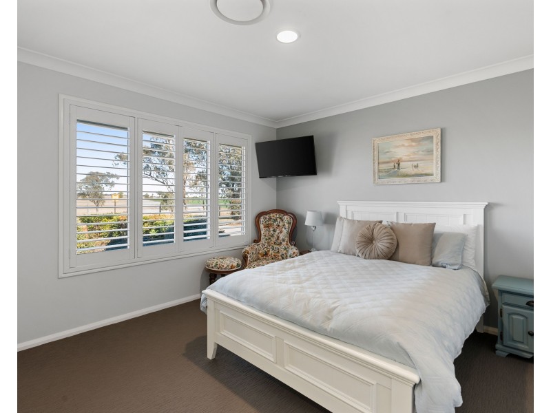 113 Blackwell Road, Westbrook QLD 4350