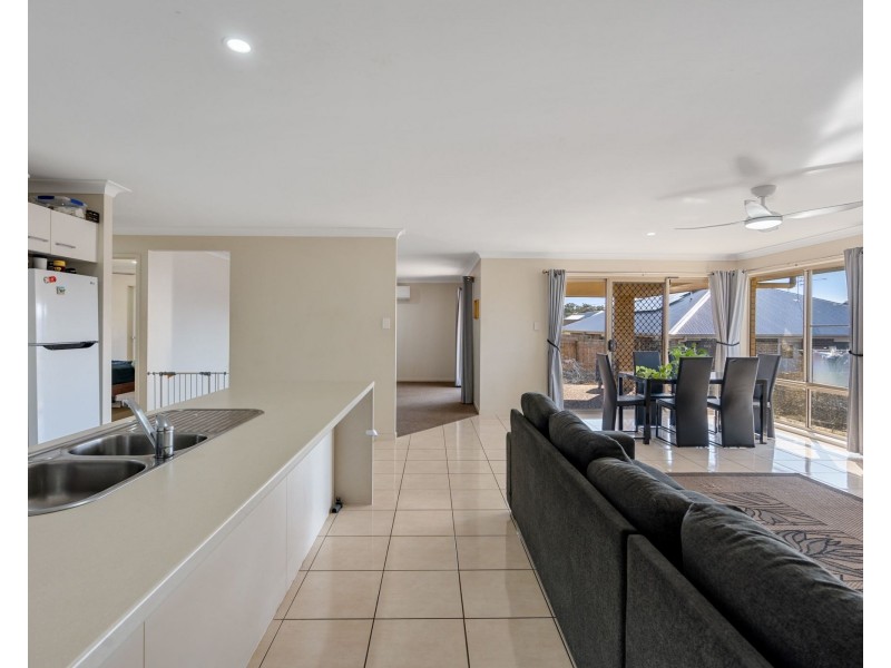 5 Alistair Street, Glenvale QLD 4350