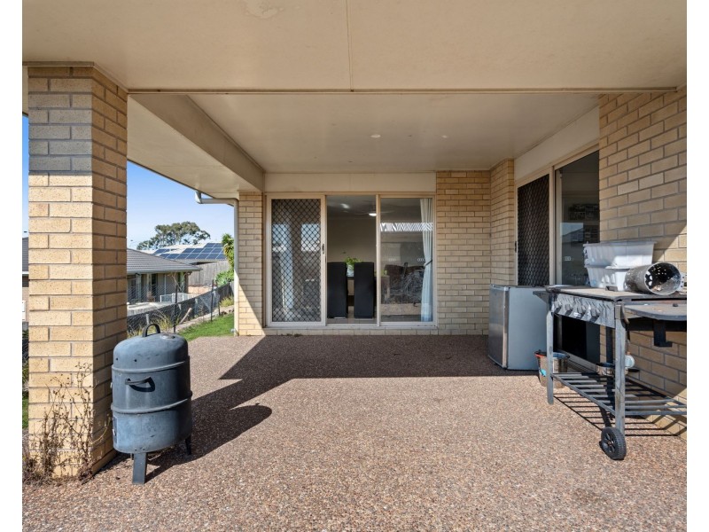 5 Alistair Street, Glenvale QLD 4350