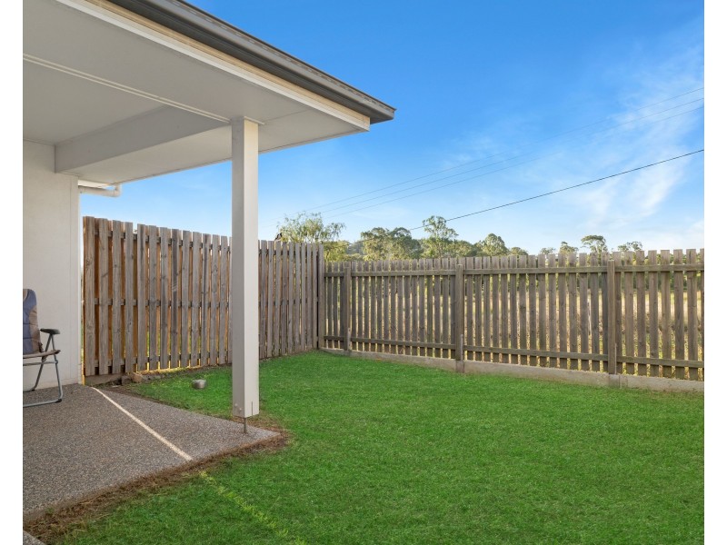 Unit 2/17 Diva Lane, Glenvale QLD 4350