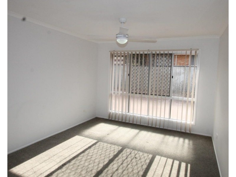 Unit 2/241 North Street, Wilsonton QLD 4350