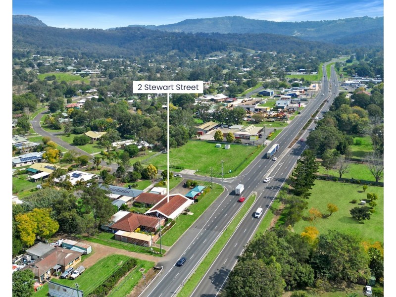 2 Stewart Street, Withcott QLD 4352