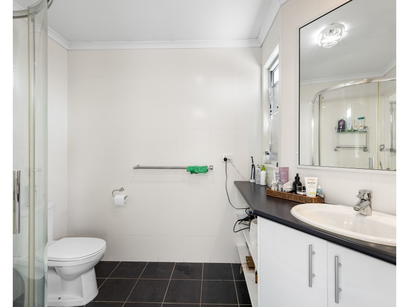 Unit 5/19B Gladstone Street, Newtown QLD 4350