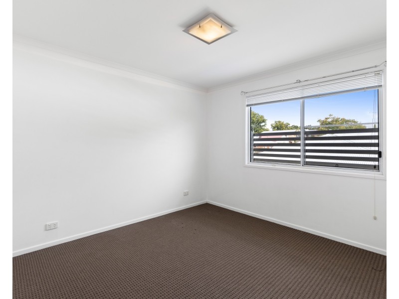 Unit 5/19B Gladstone Street, Newtown QLD 4350