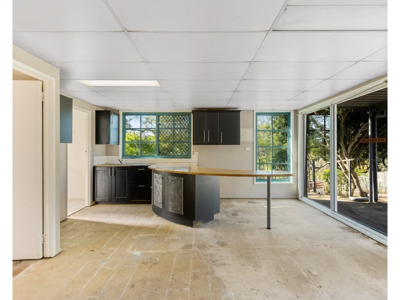 8A Mabel Street, Harlaxton QLD 4350
