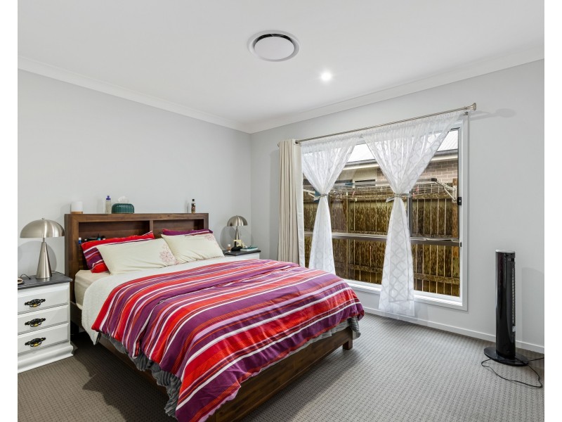 34 McIntosh Street, Westbrook QLD 4350