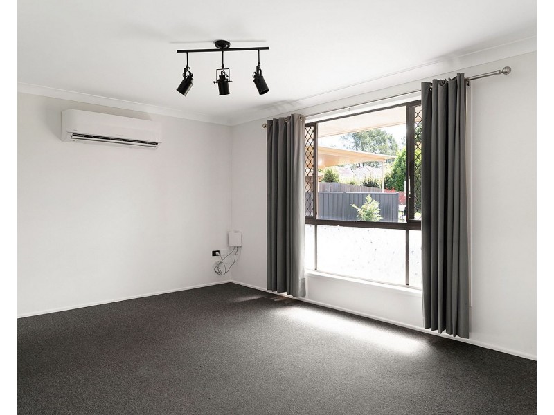 12 Bond Court, Darling Heights QLD 4350