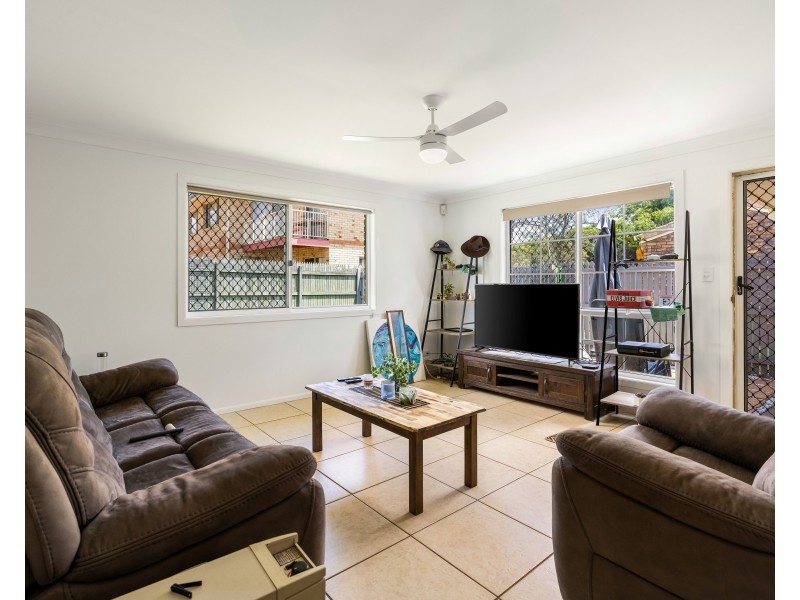 Unit 4/4-6 Crosby Street, Darling Heights QLD 4350