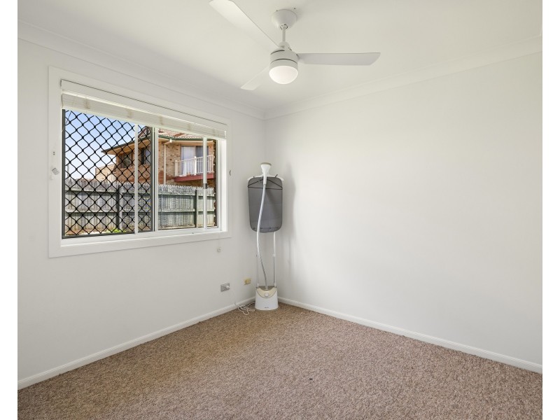 Unit 4/4-6 Crosby Street, Darling Heights QLD 4350