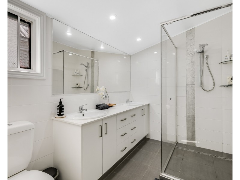 122 Hume Street, East Toowoomba QLD 4350
