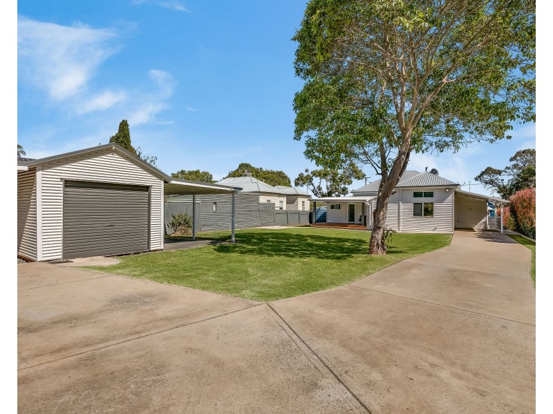 122 Hume Street, East Toowoomba QLD 4350