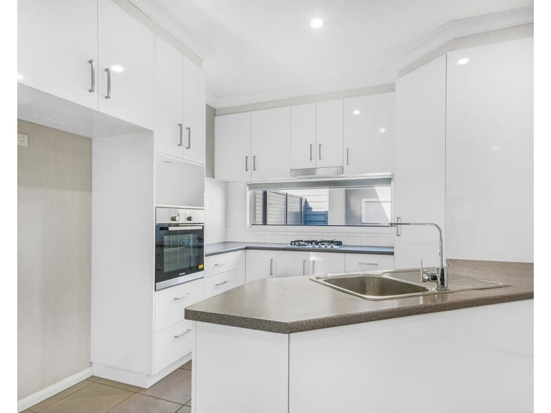 Unit 3/79 South Street, Rangeville QLD 4350