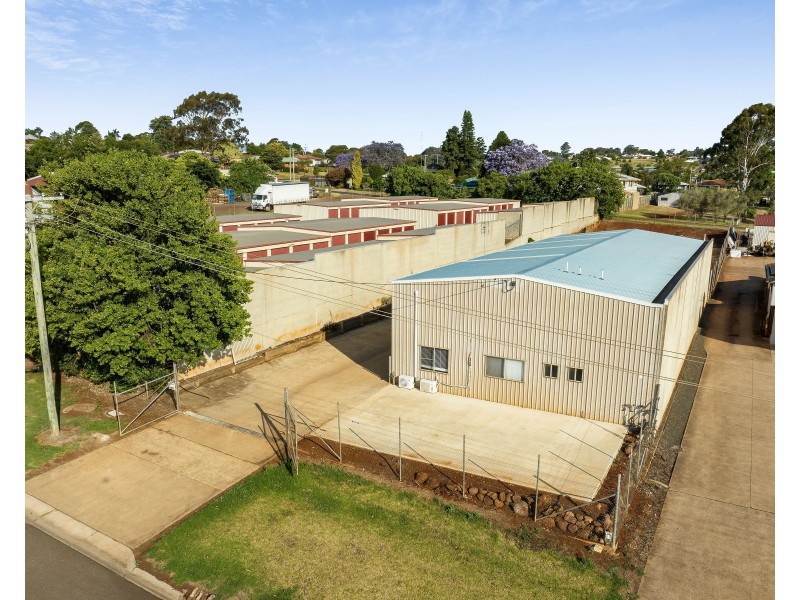 Shed 1/30 Sowden Street, Drayton QLD 4350