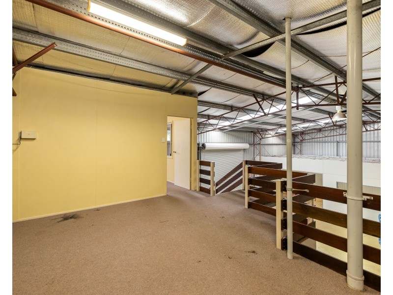 Shed 1/30 Sowden Street, Drayton QLD 4350