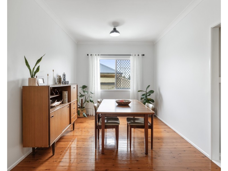 22 Cay Street, Newtown QLD 4350