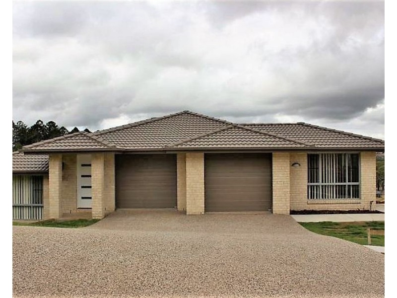 Unit 2/19 Alpine Court, Cranley QLD 4350