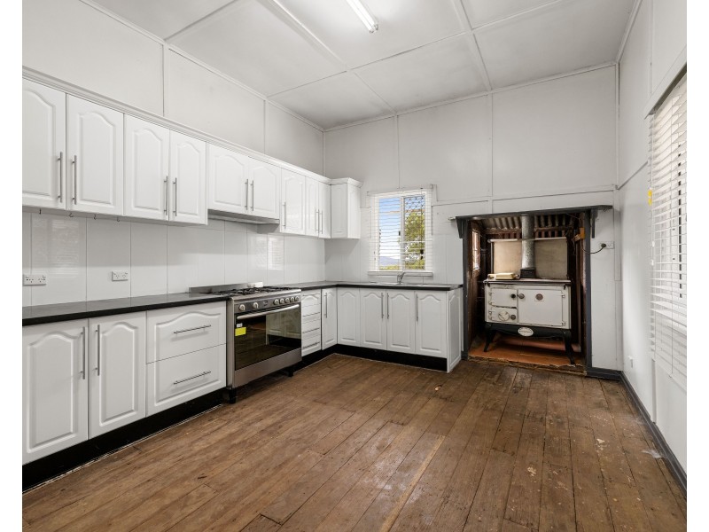 193 Donovan Road, Cabarlah QLD 4352
