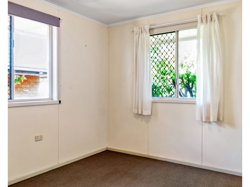 9 Wentworth Street, Centenary Heights QLD 4350