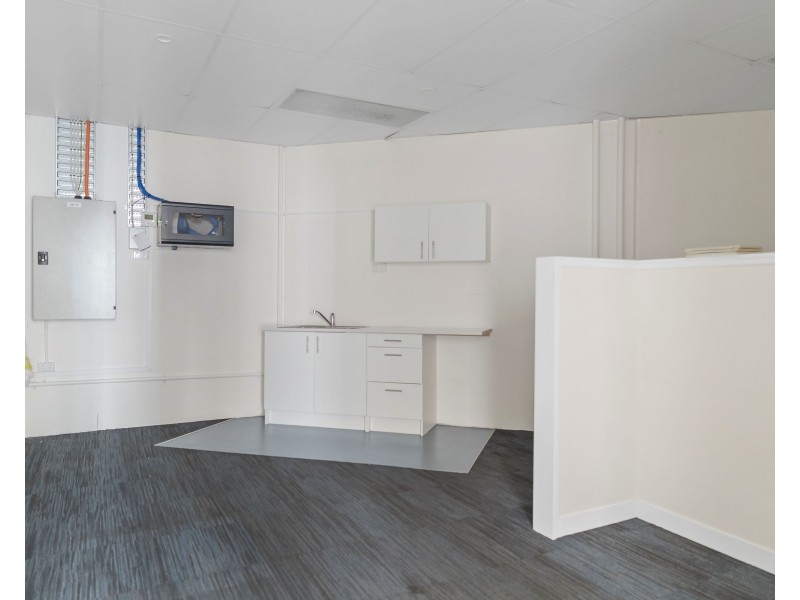 Tenancy 14/2 Wilmot Street, South Toowoomba QLD 4350