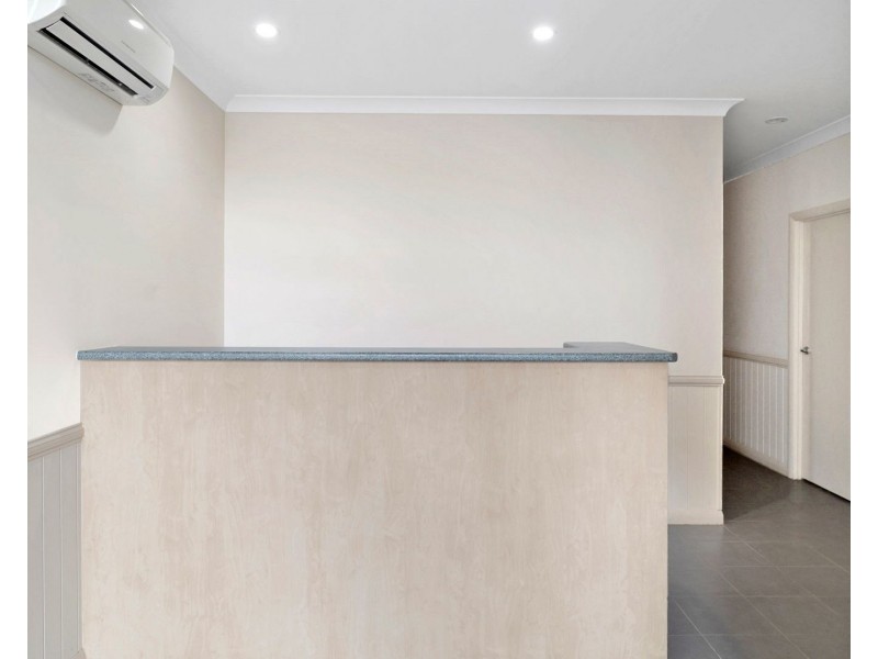 Tenancy 7/11-15 Gardner Court, Wilsonton QLD 4350