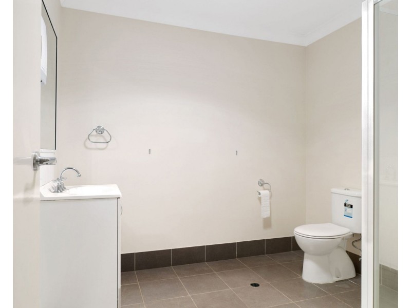 Tenancy 7/11-15 Gardner Court, Wilsonton QLD 4350