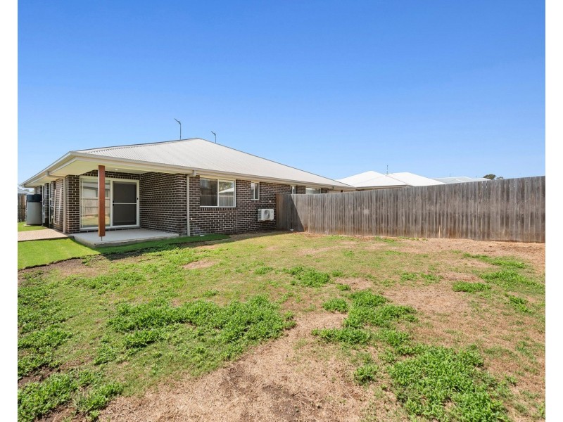 Unit 2/10 Trevatt Street, Westbrook QLD 4350
