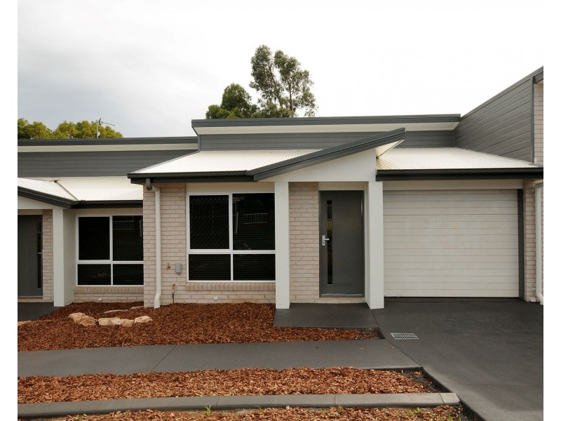 Unit 4/37 Boyett Street, Centenary Heights QLD 4350