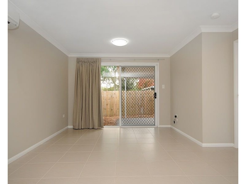 Unit 4/37 Boyett Street, Centenary Heights QLD 4350