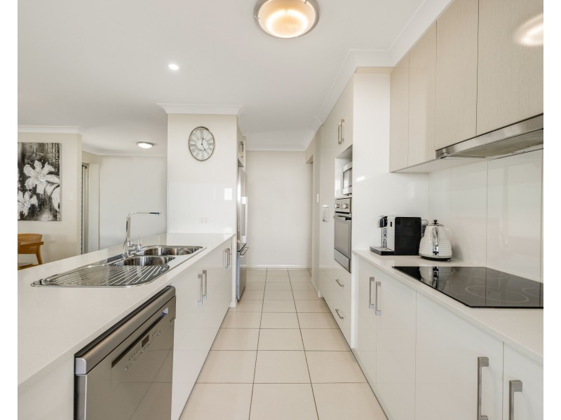Unit 1/9 Collingwood Close, Middle Ridge QLD 4350