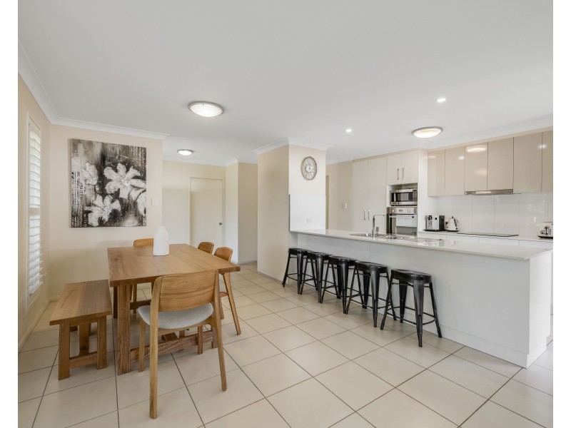 Unit 1/9 Collingwood Close, Middle Ridge QLD 4350