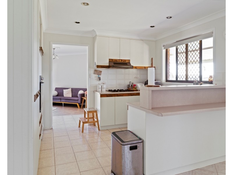31 Jull Drive, Centenary Heights QLD 4350