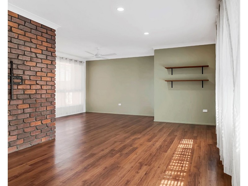 7 Banksia Street, Newtown QLD 4350
