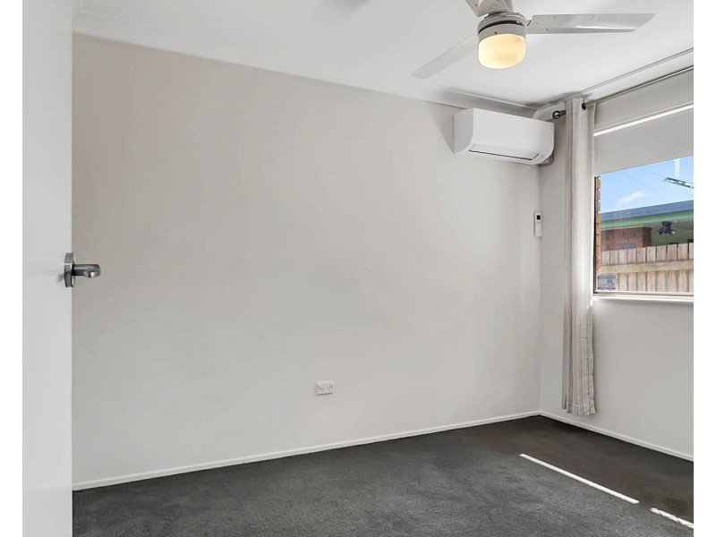 7 Banksia Street, Newtown QLD 4350