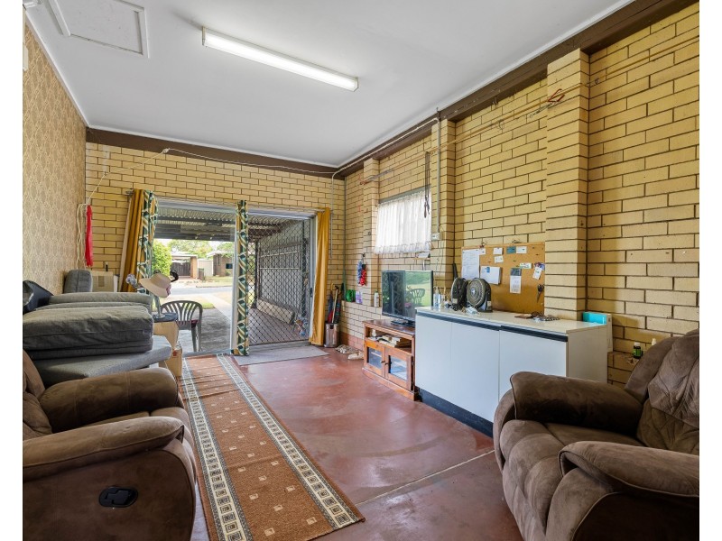 9 McFarlane Street, Wilsonton QLD 4350