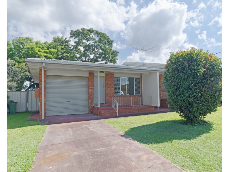 Unit 1/20 Doherty Street, Rockville QLD 4350