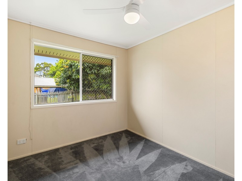 14 Charter Crescent, Rockville QLD 4350