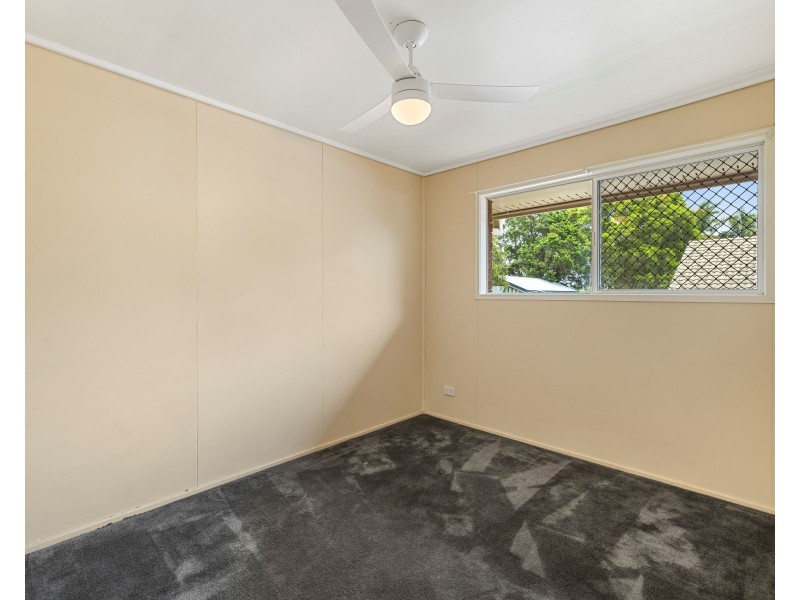 14 Charter Crescent, Rockville QLD 4350