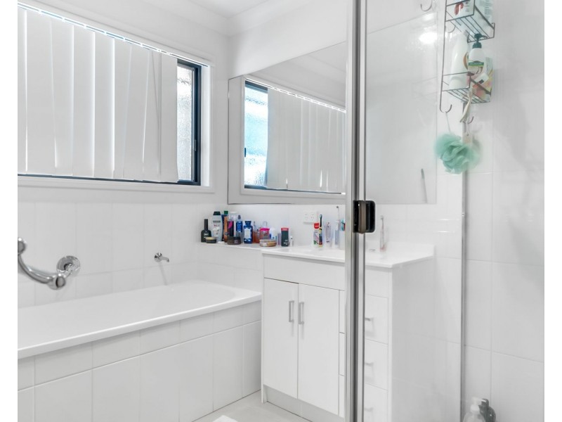 Unit 1/34 Elizabeth Kenny Court, Harristown QLD 4350