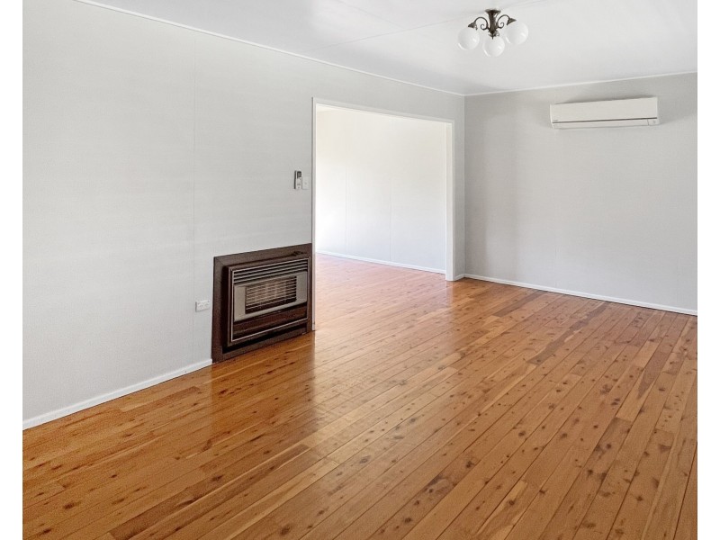 56 High Street, Rangeville QLD 4350