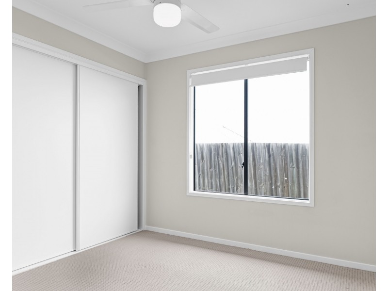 Unit 2/8 Carlin Street, Glenvale QLD 4350
