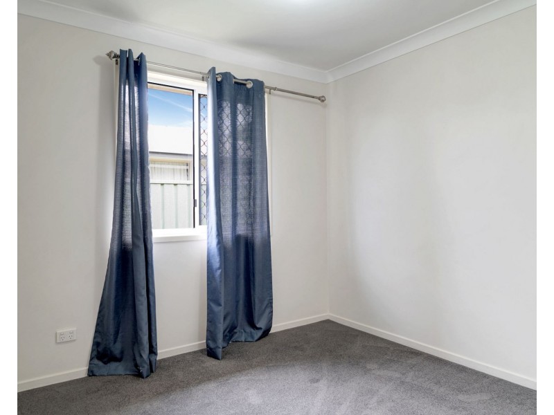 10 Muller Street, Kearneys Spring QLD 4350