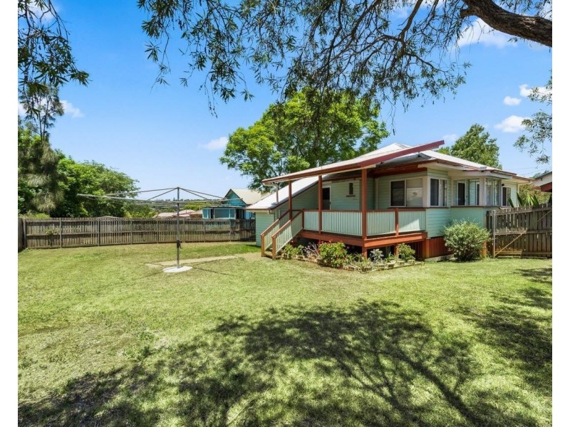 35 Elizabeth Street, South Toowoomba QLD 4350