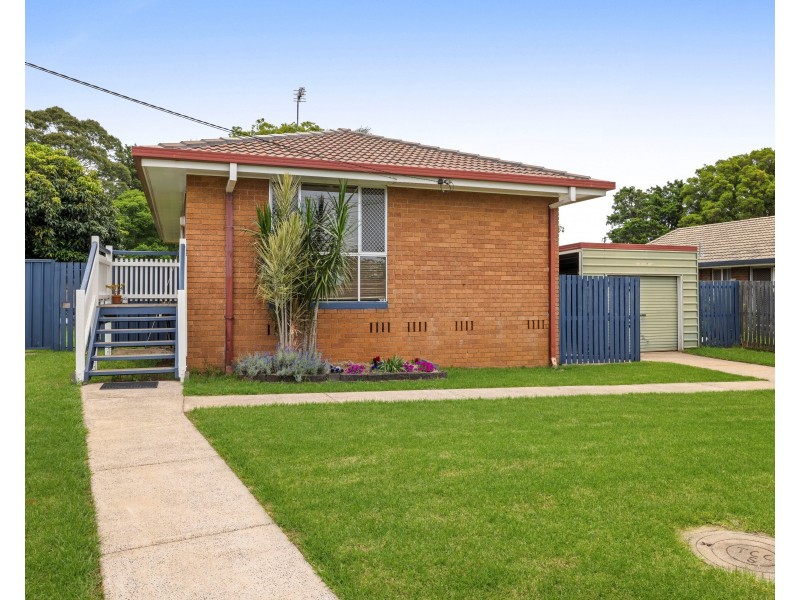 14 Charter Crescent, Rockville QLD 4350