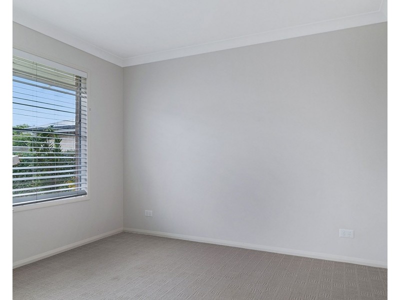 128 Kearney Street, Kearneys Spring QLD 4350