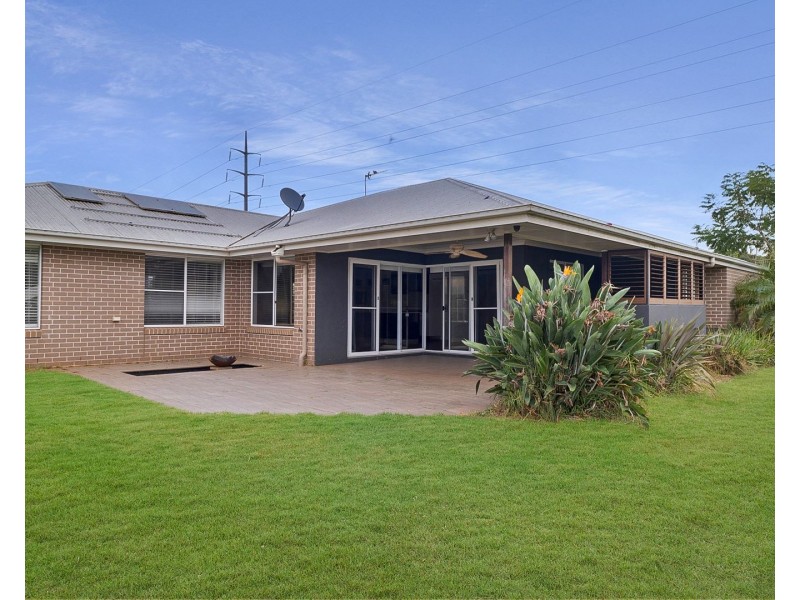 128 Kearney Street, Kearneys Spring QLD 4350