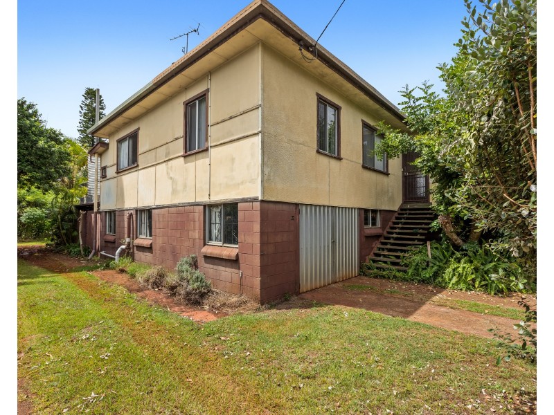 24 Cox Street, Wilsonton QLD 4350