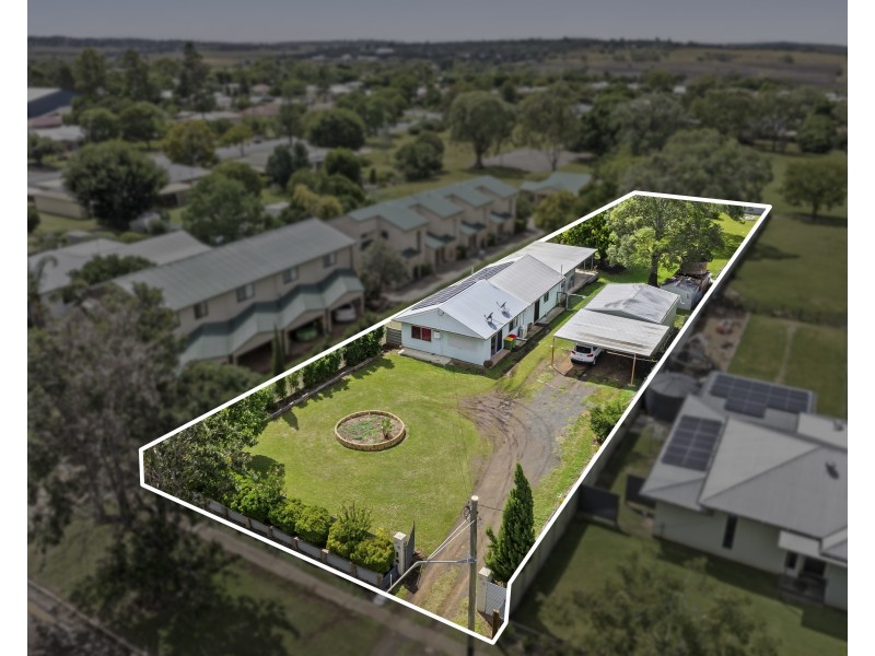 26 Murray Street, Pittsworth QLD 4356