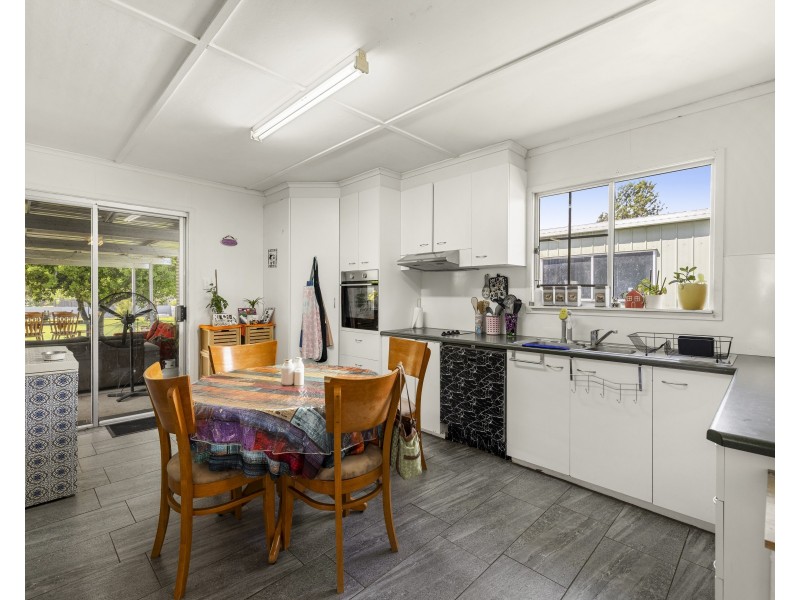 26 Murray Street, Pittsworth QLD 4356